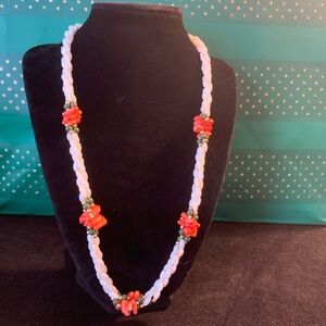 Beaded necklace